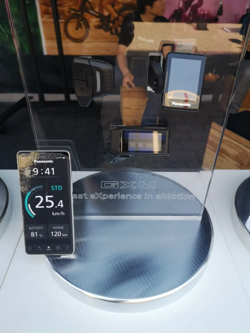E-Bike-Display mit Tempoanzeige 25 km/h auf der Eurobike 2026